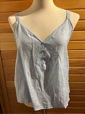 NWT Vero Moda Light Blue Button-Front Cami